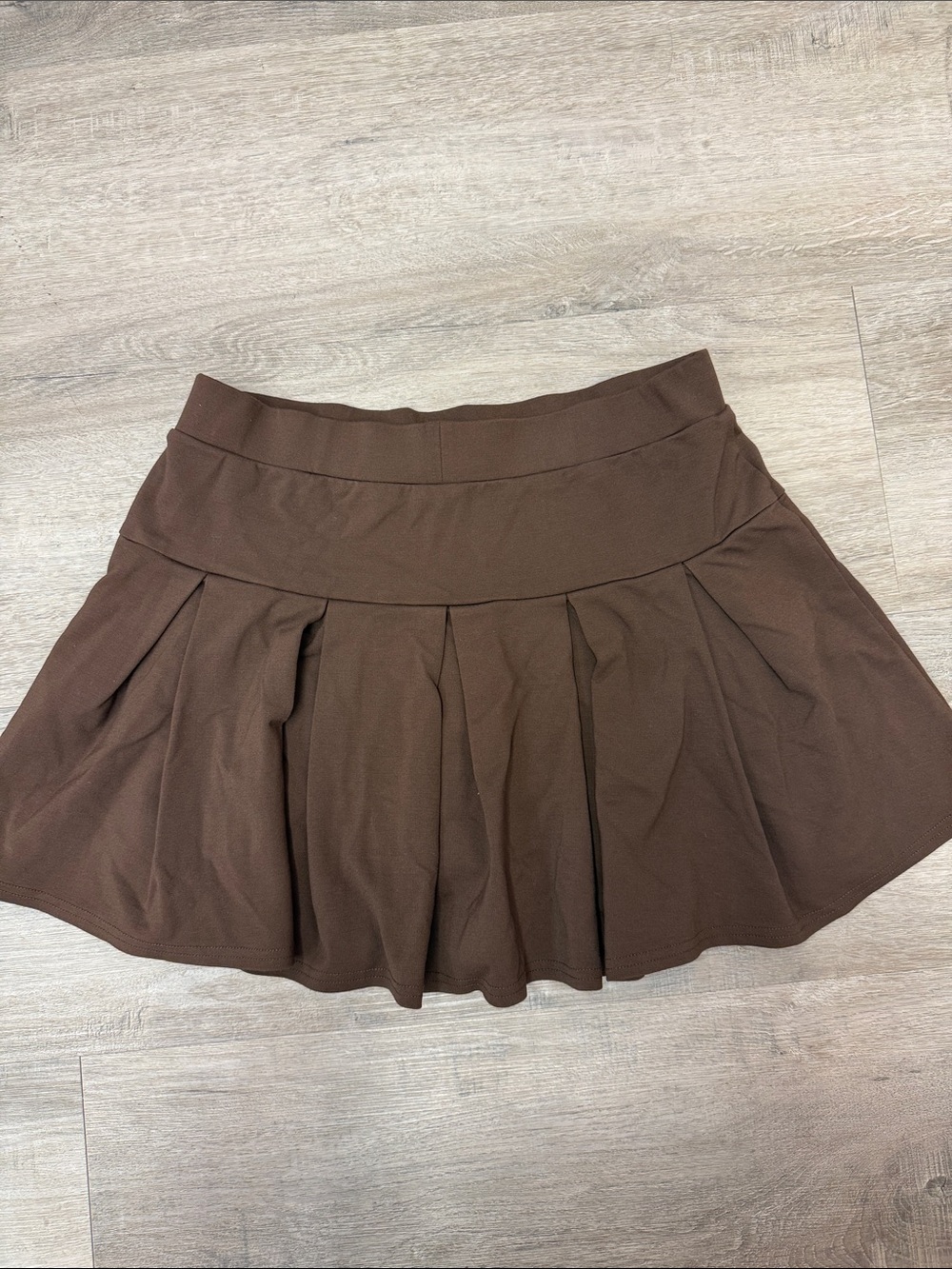 American Eagle Skater Skirt Skort Medium Brown Soft Waist Pull-On - Picture 3 of 4